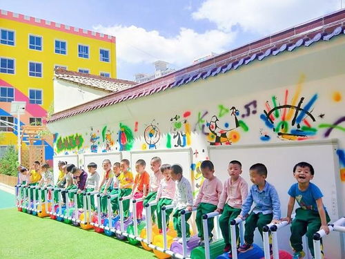 家长给老师送三张购物卡,孩子幼儿园回来大哭 这就是低自尊父母